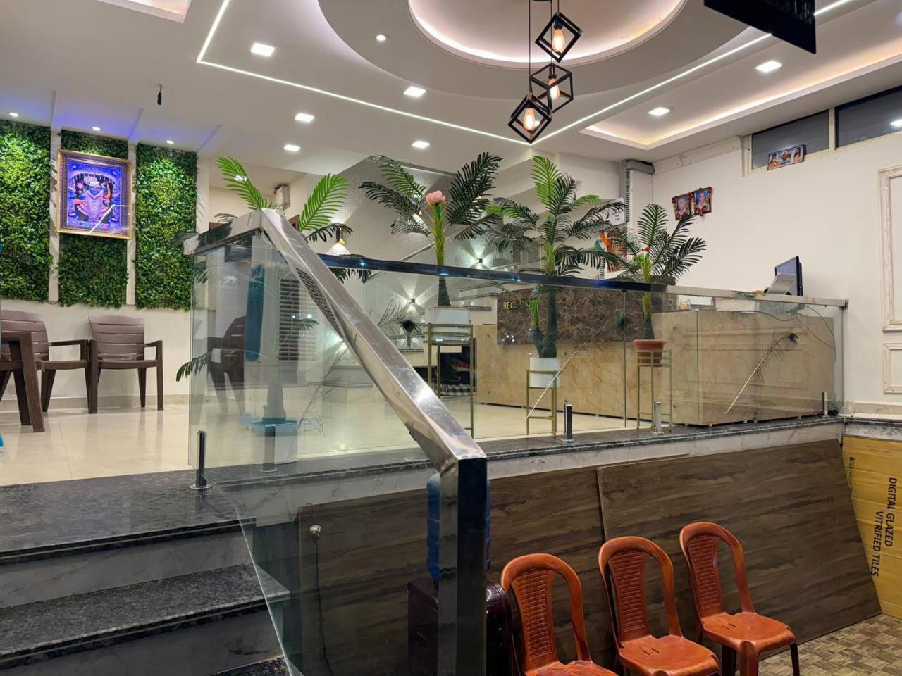 Hotel Shreeji Residency Pachmarhī المظهر الخارجي الصورة